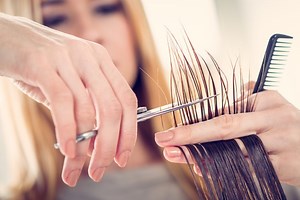 How to Remove Bulk From Hair