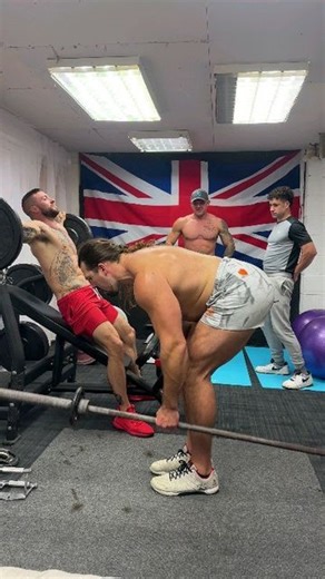 Troy White on Instagram: "Trying to PT these guys was hard work 🤨 #men #muscle #musclemale #explorepage #explore #blessed #daddy #contentcreator"