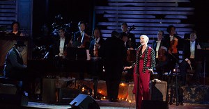 Annie Lennox: Nostalgia in Concert - "I Put a Spell on You"