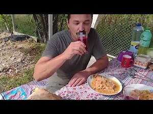 Plantarea de toamnă a corzilor de viță de vie.