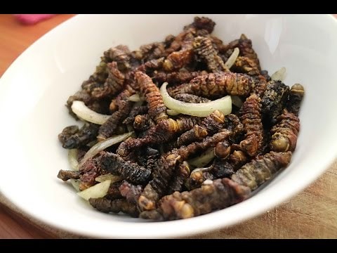 Zambian Food |Infinkubala Mopani Worms Recipe