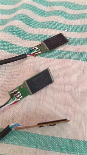 Sandisk Cruzer Blade USB pen drives recovered from damage plastic body