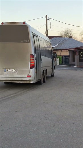 MICROBUZ MERCEDES-BENZ CIBRO FIRMA CURSA OCAZIONALA PARASIND STATIA FIERBINTI-TARG #tpbi #shorts