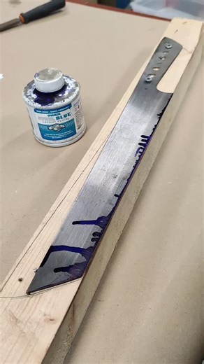 OOOMS on Instagram: "A thin layer of Dykem blue. A single deliberate line. This is where the geometry begins. By scribing the steel before grinding, I set the boundary for the bevel. Precision at this stage determines everything that follows the balance, the cut, the way the blade moves through Wagyu. This large piece is being made especially for a Wagyu restaurant. Built for control, finesse and respect for the ingredient. @wagyubar.nl #bladesmith #kitchenart #steelcraft #wagyucuisine #madebyha