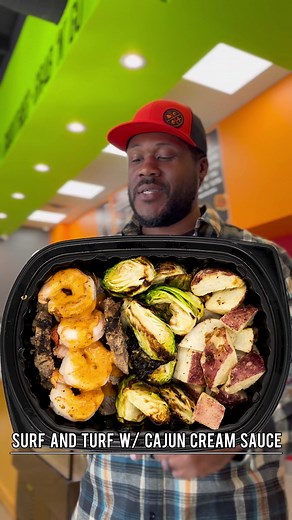 Hall of Fame Menu this week at Clean Eatz! Healthy, Fresh Prepared Meals for pickup Sunday or Monday at the cafe Asian Sticky Rib Ramen Bacon Gouda Chicken Five Cheese Pizza French Toast Loaded Mash Potato Soup Monterey Chicken Pepper Steak Bowl Surf & Turf Sweet Chili Chicken Mac | Clean Eatz