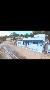 It’s Tan O’clock ⏰ Dive into pure relaxation & spend a blissful pool day at LSMR’s half olympic size adult pool and gorgeous kiddie overlooking the mountain of liloan. #fbreelsfypシ゚viralfbreelsfypシ゚viral #foryourpage #fbreelsfypシ゚ #littlesantorinimountainresort #LiveLoveLiloan #ceburesort #ceburestaurants 🌴☀️⛰️ | Little Santorini Mountain Resort