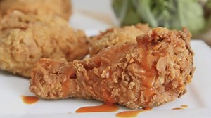 This Crispy Fried Chicken is what Happy Dances are made for! It's super crispy, crunchy, juicy, and has the perfect amount of spiciness. You can easily make it SUPER spicy by doubling the heat if you dare. Make it a full home cooked chicken dinner by adding creamy crunchy cole slaw, buttermilk biscuits, mashed potatoes, southern green beans, cajun fries, mac n cheese, sweet smokey corn and of course, iced sweet tea! Enjoy! Get Recipe:https://divascancook.com/spicy-crispy-fried-chicken-recipe/ | 