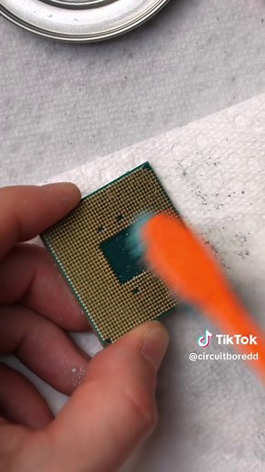 How to clean thermal paste off of your cpu or motherboard socket. Let’s show you the best way to keep your parts safe and back to working order. #pcrepair #computerrepair #cpu #ryzen #gamingpc