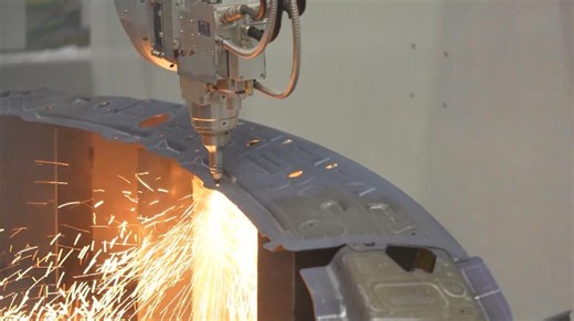 3K views · 151 reactions | 【China makes breakthrough in developing laser cutting technology】 Chinese companies have managed to make breakthroughs in laser cutting machines, as part of the country's efforts to expedite the achievement of high-level sci-tech self-reliance. A 3D 5-axis laser cutting machine is capable of rotating 360 ​​degrees and cutting materials continuously, making it the top machine tool in the world's laser industry. | BastilleGlobal | Facebook