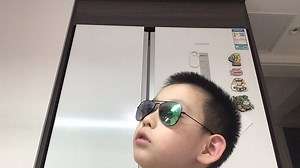 梅开二度最后一次笑场，咱就说还能不能录了。