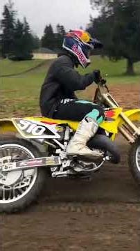 Small engine, huge power - Suzuki RM 125 #2stroke