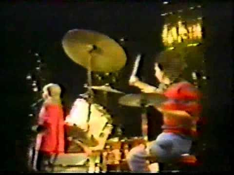 SLADE-JIM LEA-DUMMIES Miles out to sea