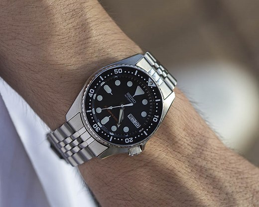 The Best SKX Of The Bunch? Reviewing The Midsize SKX013