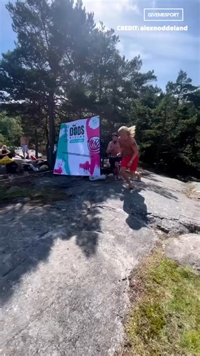 “I am introducing the world to the Norwegian sport: Death Diving” 😲 [IG/alexnoddeland] | GiveMeSport