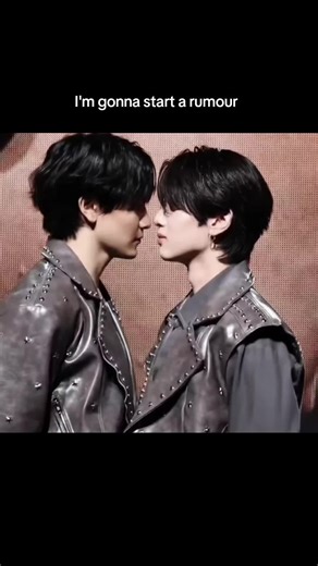 lol dunk was so ready if he really did smooch him 😭😭 #joongdunk #joongarchen #dunknatchai #thaibl