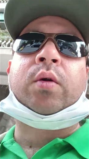 το κοινό του ειναι άτομα νεαρής ηλικίας χωρίς γνώσεις τεχνολογίας και αυτοί τον υποστηρίζουν