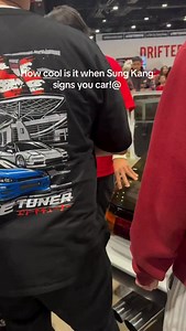 #sungkang #driftermovie #chicago #toyota #ae86 Pretty cool to get @sungkangsta sign your AE86… I guess the marker was no good??? 😂😬 😮😮😮 @driftermovie @wearestudentdrivers Repost from @masterdetailers | Ken Takahashi