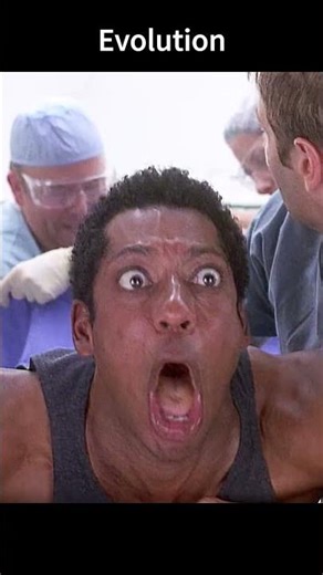 Title: "Evolution (2001): A Sci-Fi Comedy with Outlandish Creatures"