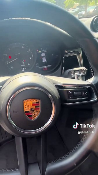 2023 Porsche Macan: Luxury Sports SUV for Sale