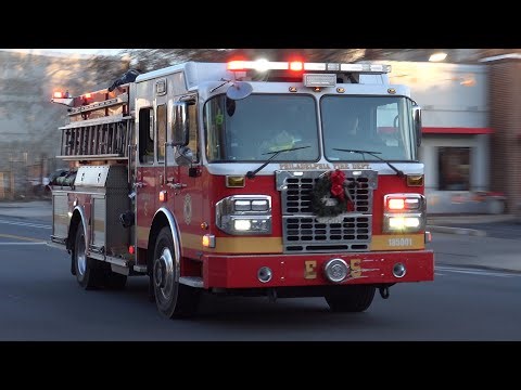 Philadelphia Fire Department Engine 5 Responding