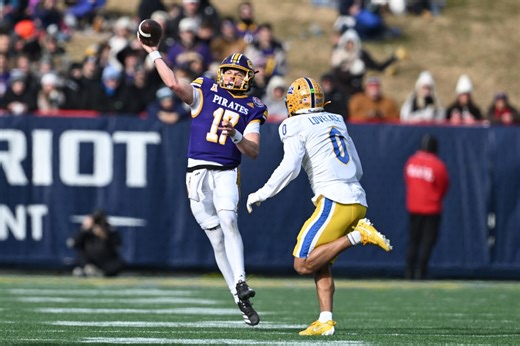 Former Lake Travis standout QB wins 1st college start in bowl game