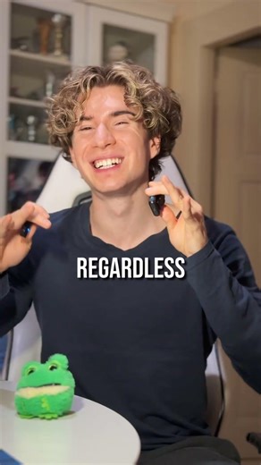 This Posture Hack Sharpened My Jawline Instantly