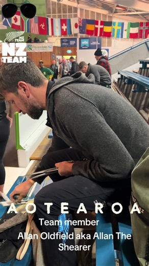 Experience Allan the Shearer: Master of Blade Shearing