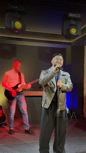 Друзі, як вам премʼєра?🔥 Співаю в живу 😉