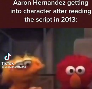 Aaron Hernandez getting into character after reading the script in 2013: TikTolk - iFunny