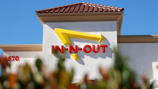 KIRO hosts debate whether restaurant chains deserve media coverage