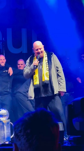 Ett sista inlägg från i söndags… Men vi måste ju också tacka allas vår Anders Bagge för hans fina hyllningssång! 😀👍🏻🥇⚽️ #smguld2025 #maif #mjällbyaif #allsvenskan #sölvesborg #blekinge #listerlandet | Rickard Lindborg