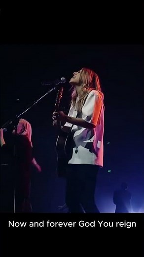What A Beautiful Name - Hillsong Worship (Lyrics)