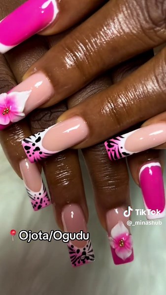 Beautiful Acrylic Nail Set Ideas for Beginners