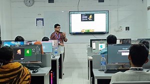 Unlocking the secrets of impactful Logo design through a hands-on CASE STUDY session at our bootcamp! #LogoDesign #BootcampLecture #CaseStudyInsights #logo #logodesigner #CREATIVEITINSTITUTE #rockys_vlog16 | Mohammad Ullah Rocky