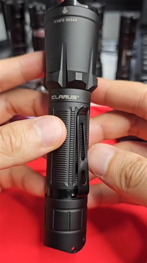 1K views · 40 reactions | This Light Changed My Mind About Klarus Get the Klarus XT11GT Pro   https://amzn.to/47U3fkK (affiliate link) #flashlight #edc #everydaycarry #edcgear #edccommunity #flashlights #pocketdump #light #outdoor #olight #torch #flashlightfanatic #edcflashlight #ledflashlight #flashlightcommunity #led #outdoors #camping | Darren Yeo - Reviews, Tech & Tutorials | Facebook