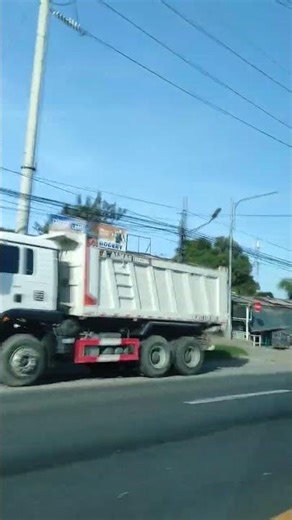 Evergreen container van