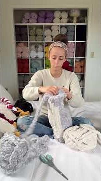 The Percy the Penguin tutorial and pattern is officially here!!