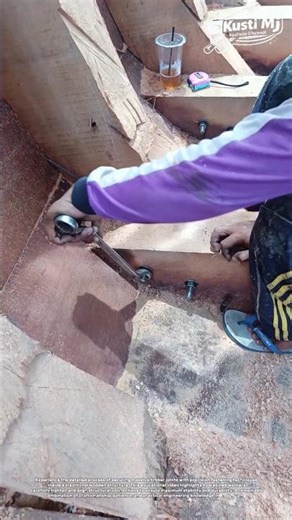 Precision Timber Joint Locking Process Using Manual Engineering Skills