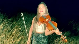 1.9M views · 67K reactions | Oye Mujer 曆 #raymix #arcano #violincover Instagram/arcanooficial Instagram/erikaarcano YouTube/OFICIALAFCANO  | ARCANO | Facebook