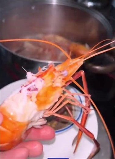 Natural shrimp with roe 👍