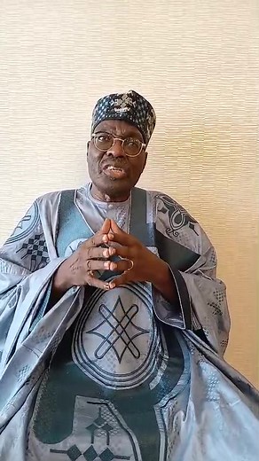 1.6M views · 74K reactions | Le 6 Novembre, le peuple camerounais a été témoin d'un acte de hold-up de son État, et c'est une honte terrible. Je donne au régime Biya 48h pour libérer tous les prisonniers arbitrairement arrêtés pour leurs opinions ou leur soutien à la vérité. Passé les 48h, les conséquences vous incomberont. Issa Tchiroma Bakary | Tchiroma 2025 | Facebook