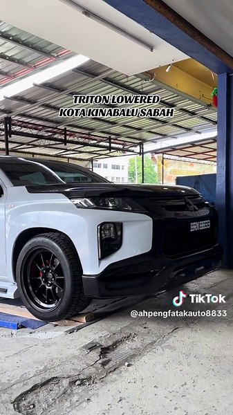 Mitsubishi Triton Lowered in Kota Kinabalu Sabah