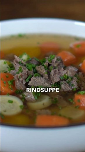 So EINFACH machst du eine klassische RINDSUPPE🤩🍲 #rindsuppe #suppe