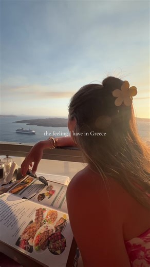There’s no place quite like Greece. The buildings, the people, the atmosphere. It’s such a unique place and every time I go I find something new to fall in love with!! My favorite places? Athens, Milos, and Paros!! #athens #mykonos #greecetravel #traveltiktok #greekislands