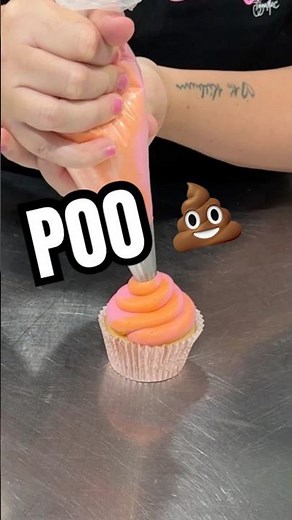 The perfect POO! 💩 Using Tigga Mac buttercream of course!