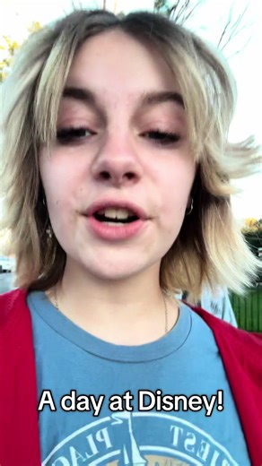 A Day at Disney: Mini Vlog Adventure