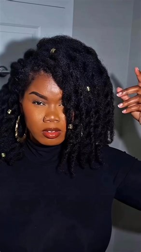8.1K views · 120 reactions | Obsessed with these chunky twists  She didn’t have time for mini twists but made it work with these full, bouncy chunky twists—no added hair needed! The volume alone is giving everything!  Would you rock this look?  Save, repost & share if you love a low-maintenance style that still turns heads! #chunkytwists #naturalhairstyles #protectivestyles #twists #naturalhair harrisjanae | Movatte Beauty | Facebook
