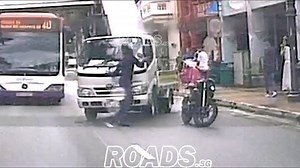 182K views · 829 reactions | Motorcyclist road rage with the lorry driver. Not sure why there were 2 bikes though. "Suddenly, the motorcyclist slammed the lorry’s door and did a high kick and sent the lorry’s side mirror flying. The lorry driver then tried to run down the motorcyclist in a fit of anger. At the end knocking down the motorcycle instead." Happened on 31/12/18 at 1.40 pm along East Coast Road just before Joo Chiat Road. Credit: Mervyn Yap | ROADS.sg | Facebook