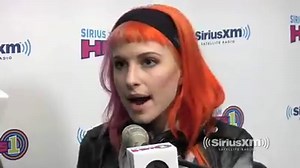 Paramore - 'In Between Days' The Cure Cover (Live @ SiriusXM Hits 1) | Paramore World