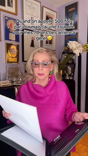 WHO DARES TO CALL ME? Billets dans ma bio🥰